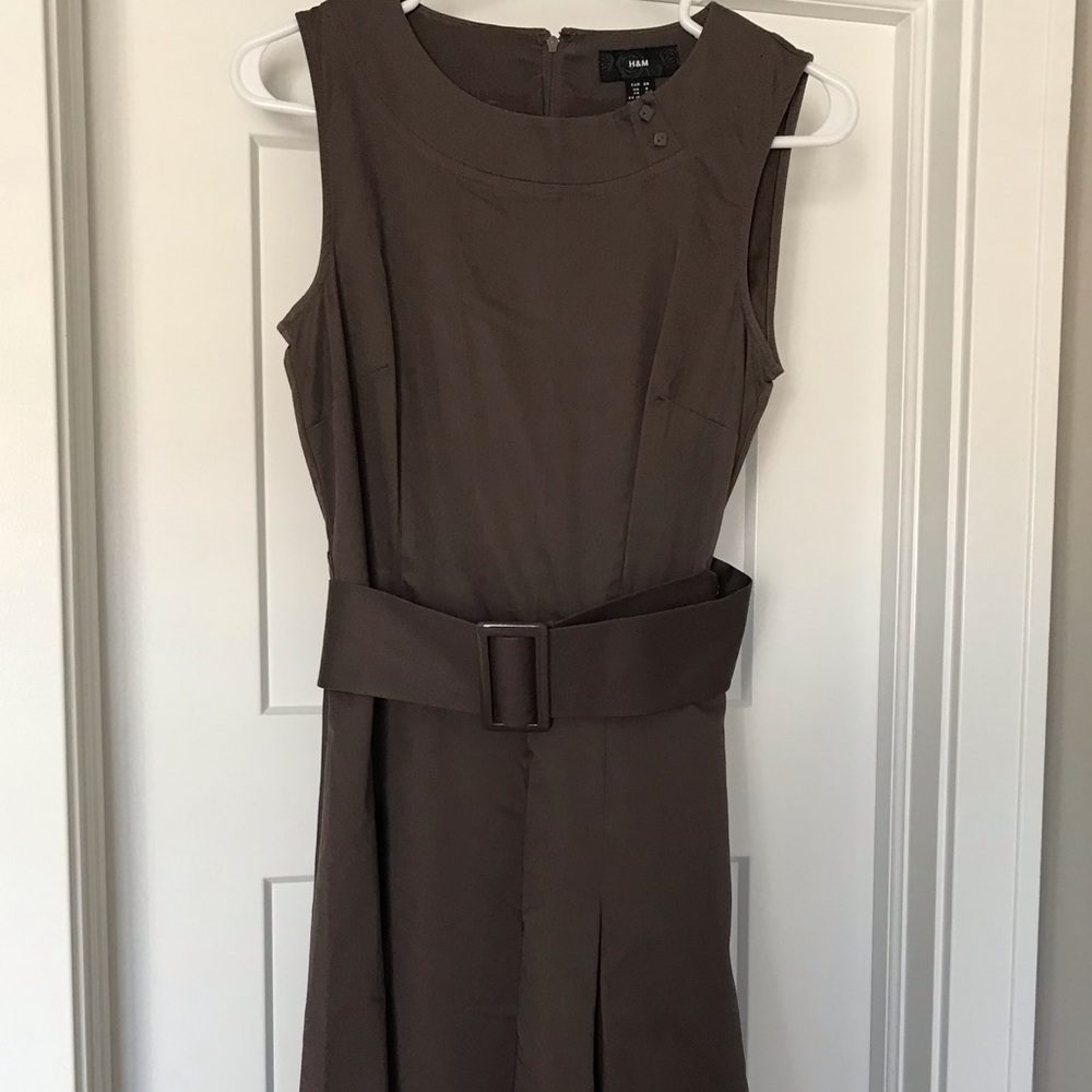 Grayish-purple full skirt dress